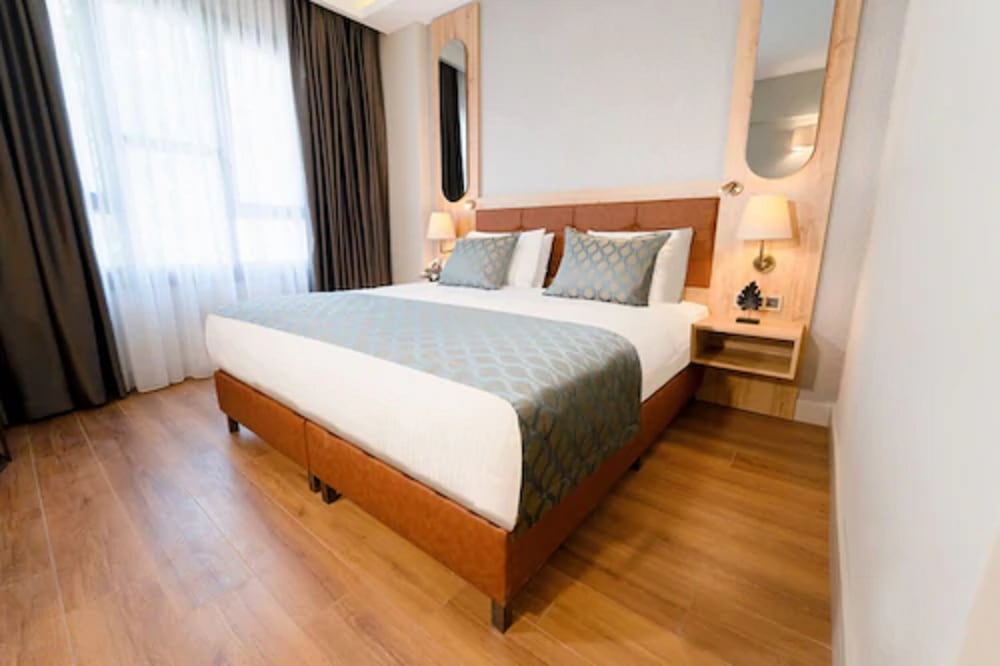 Deluxe Double or Twin Room photo 3