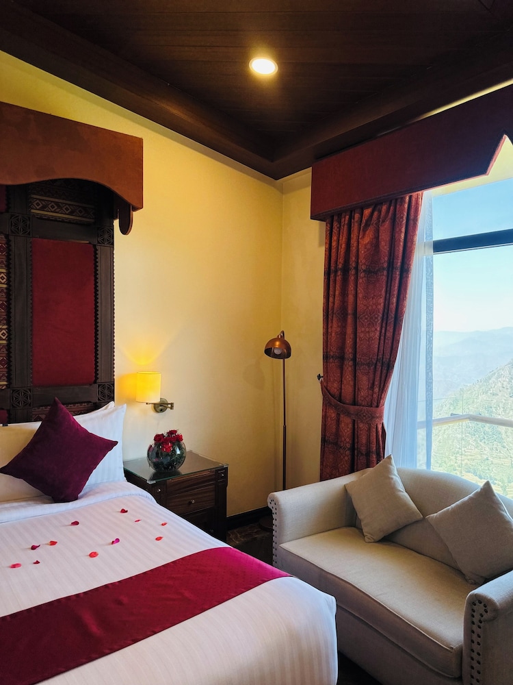 Executive Room, 1 King Bed - Photo 5