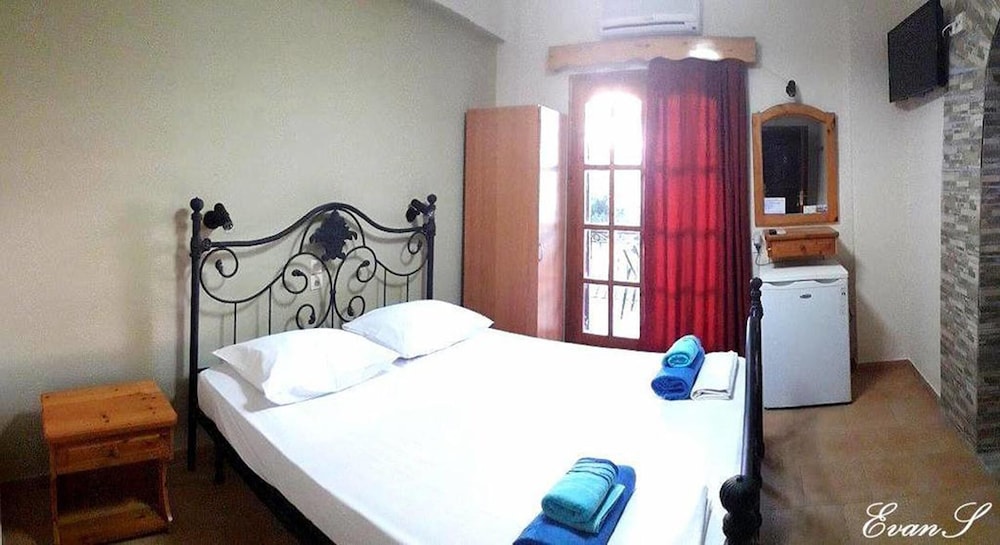 Basic Double Room