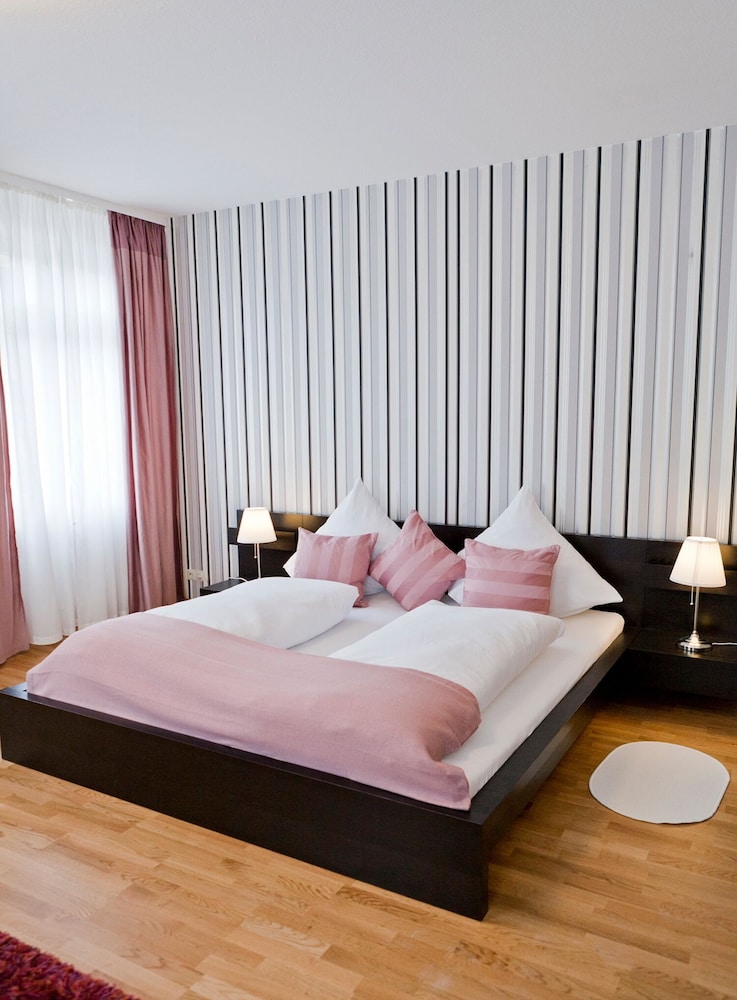 Superior Double Room, Private Bathroom, City View - Photo 10