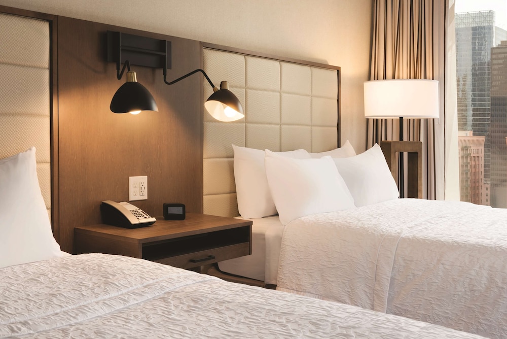 Room, 2 Queen Beds, Accessible, Non Smoking (Skyline View)