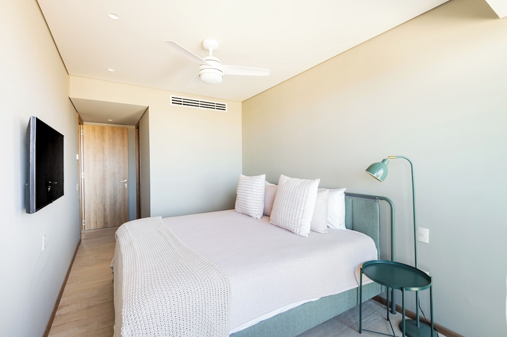 Deluxe Apartment, 3 Bedrooms, City View