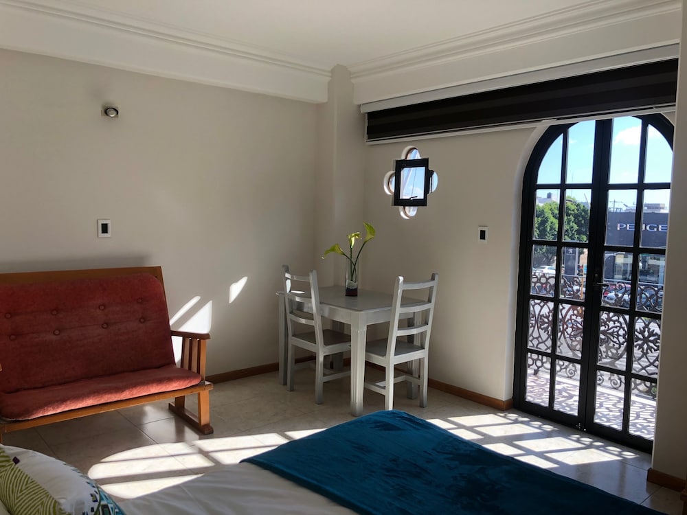 Junior Room, 2 Queen Beds, Balcony, Garden View