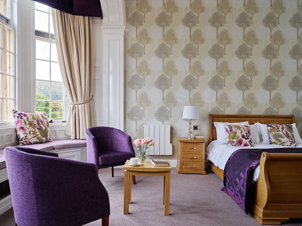 Honeymoon Suite, 1 King Bed, Lake View photo 2