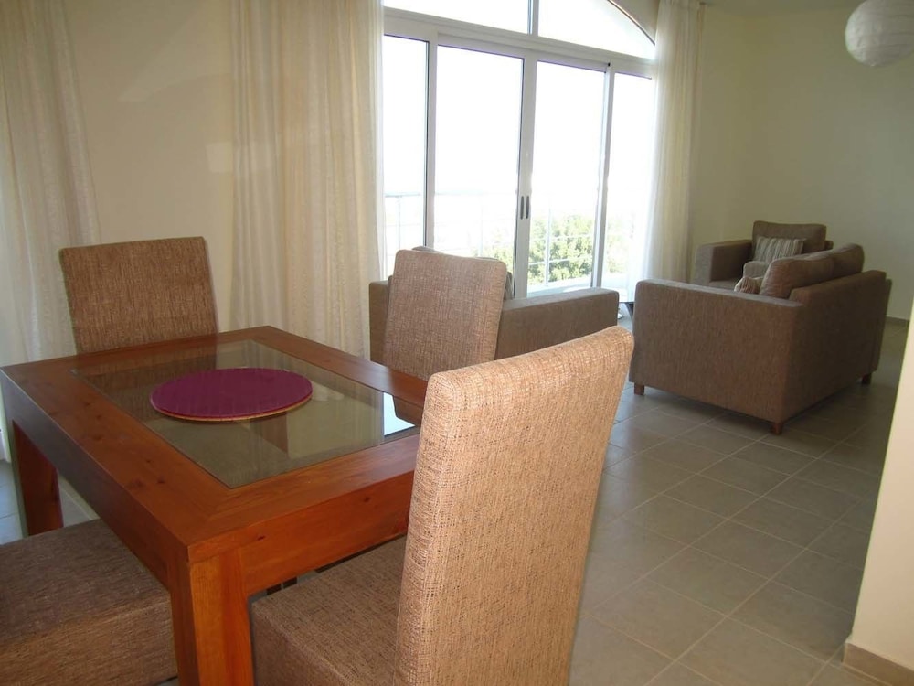 Villa photo 3