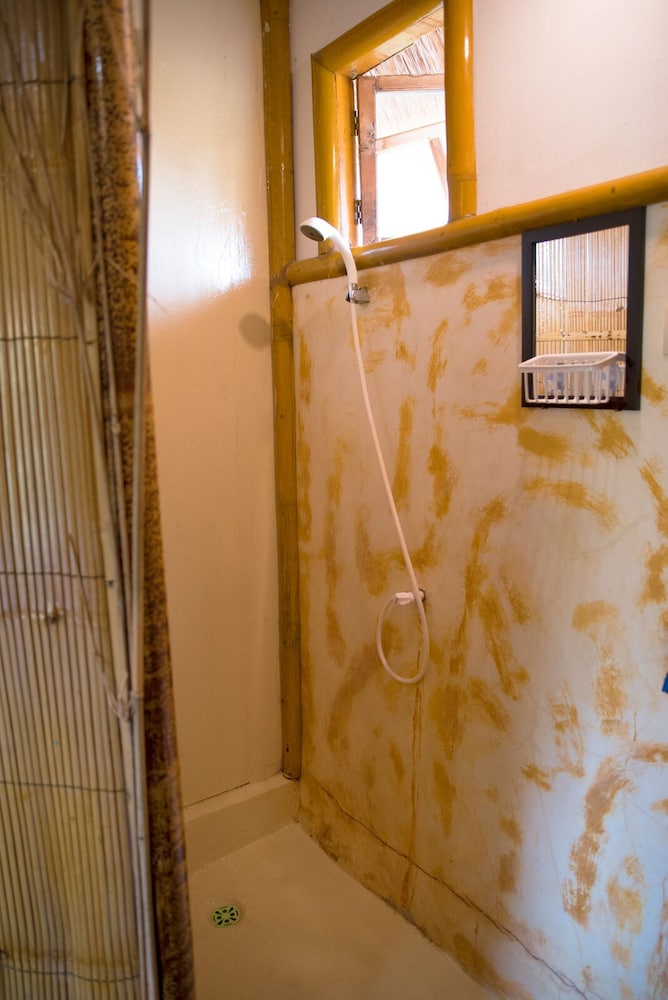 Double Room, Ensuite (with AC) photo 2