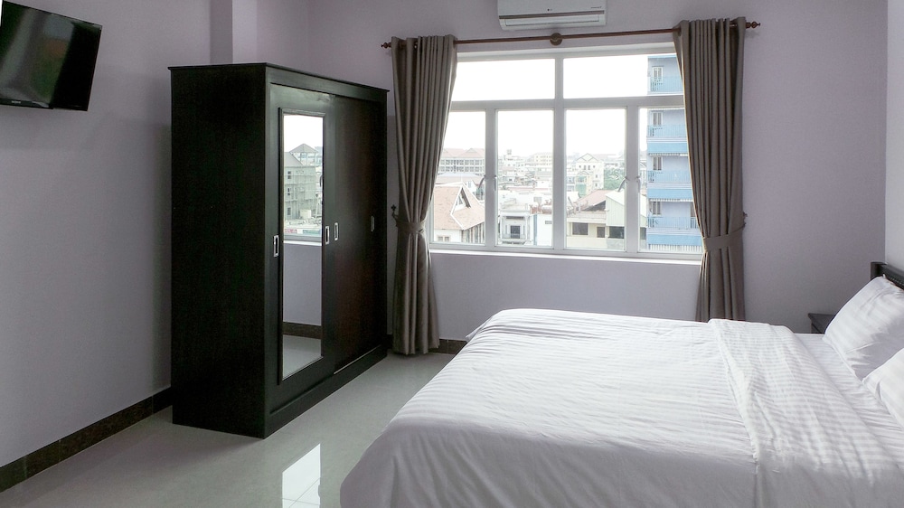 Deluxe Apartment, 3 Bedrooms photo 3