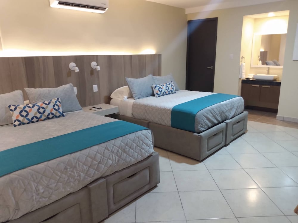 Deluxe Quadruple Room photo 3