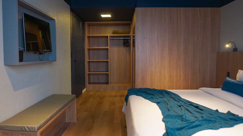 Executive Studio Suite photo 2