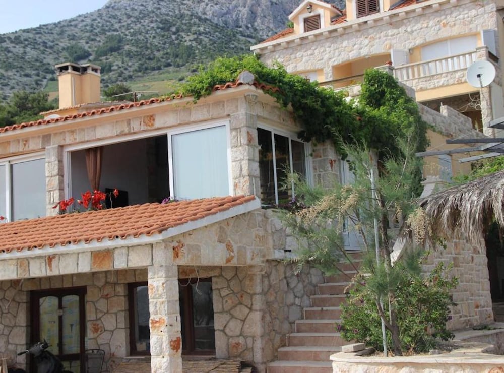 Apartment (Two Bedroom Apartment With Sea View A)