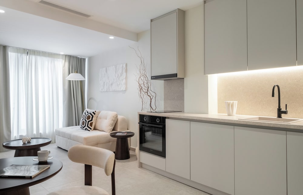 Superior Apartment