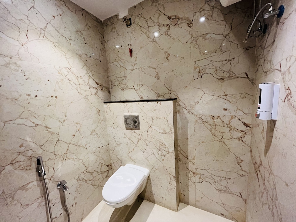 Deluxe Double Room, 1 Bedroom photo 2