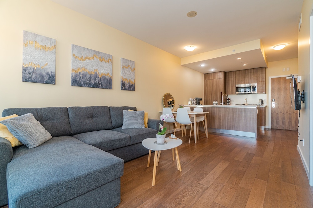 Family Apartment photo 1