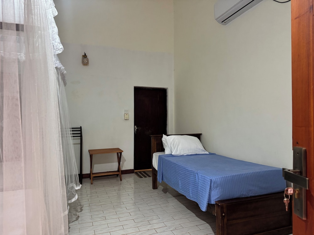 Family Double or Twin Room photo 3