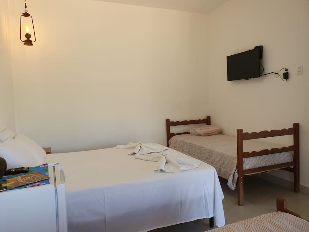 Family Chalet, 1 Double Bed and 2 Single Beds photo 1