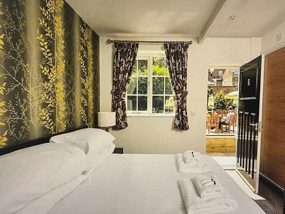 Standard Double Room, Non Smoking, Ensuite