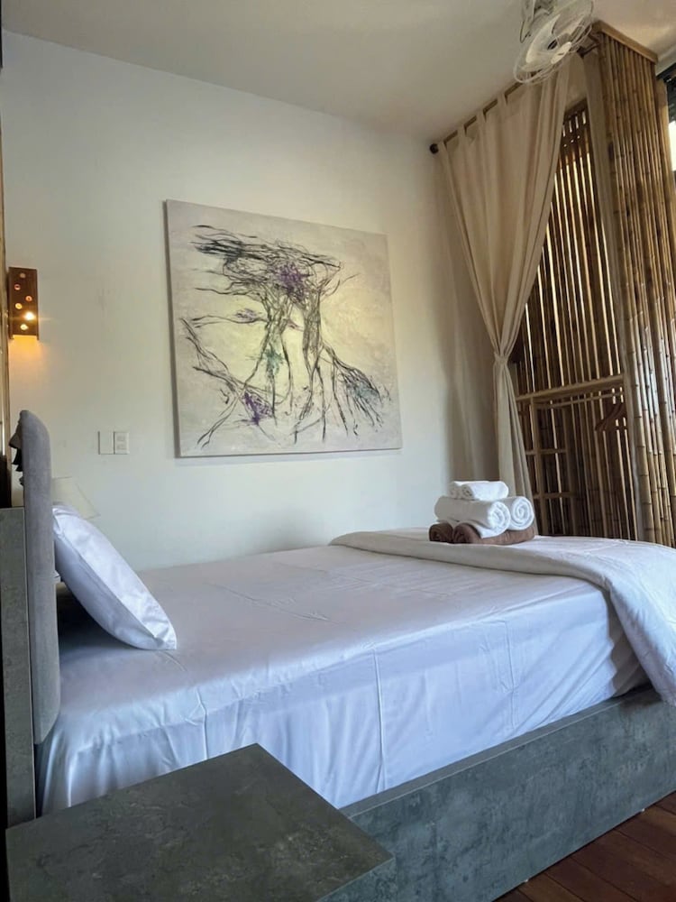 Family Quadruple Room, Balcony, Beach View