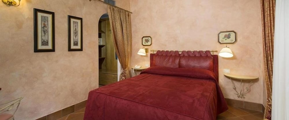 Standard Double Room Single Use photo 1