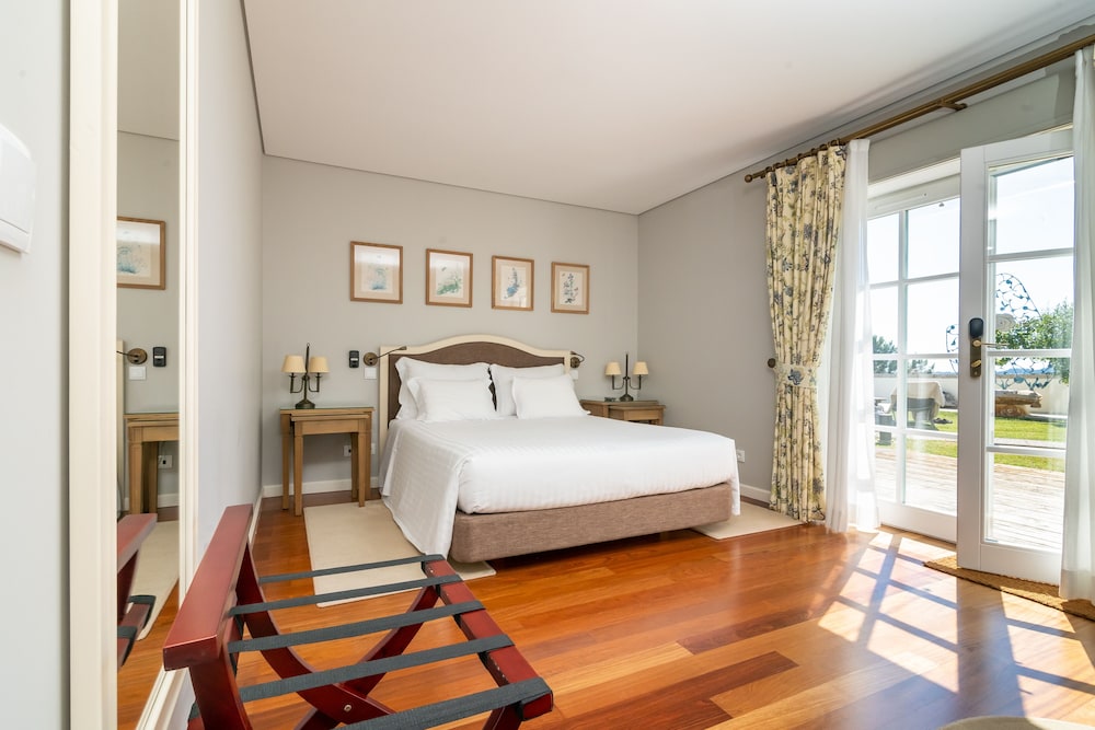 Suite, Pool View (Spa Access)