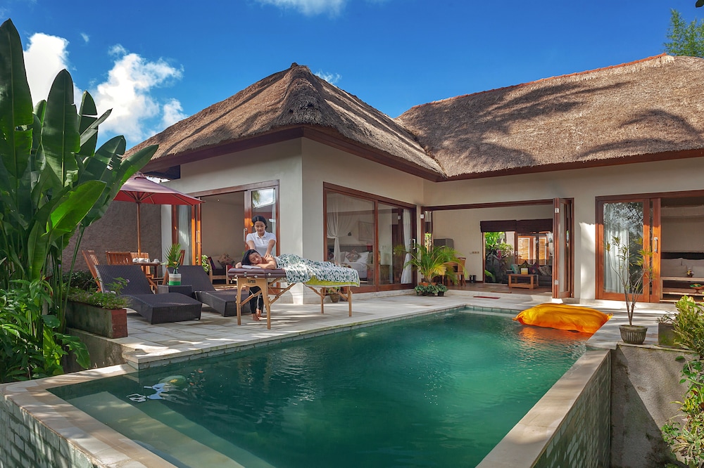 Presidential Villa, 2 Bedrooms, Private Pool photo 2