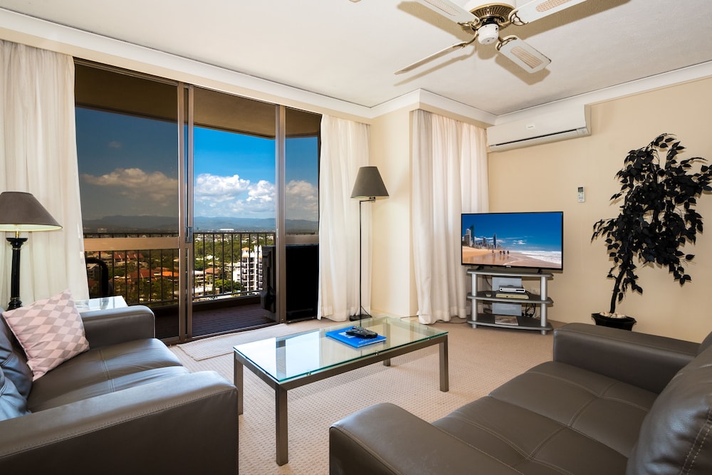 1 Bedroom Apartment - City View photo 1