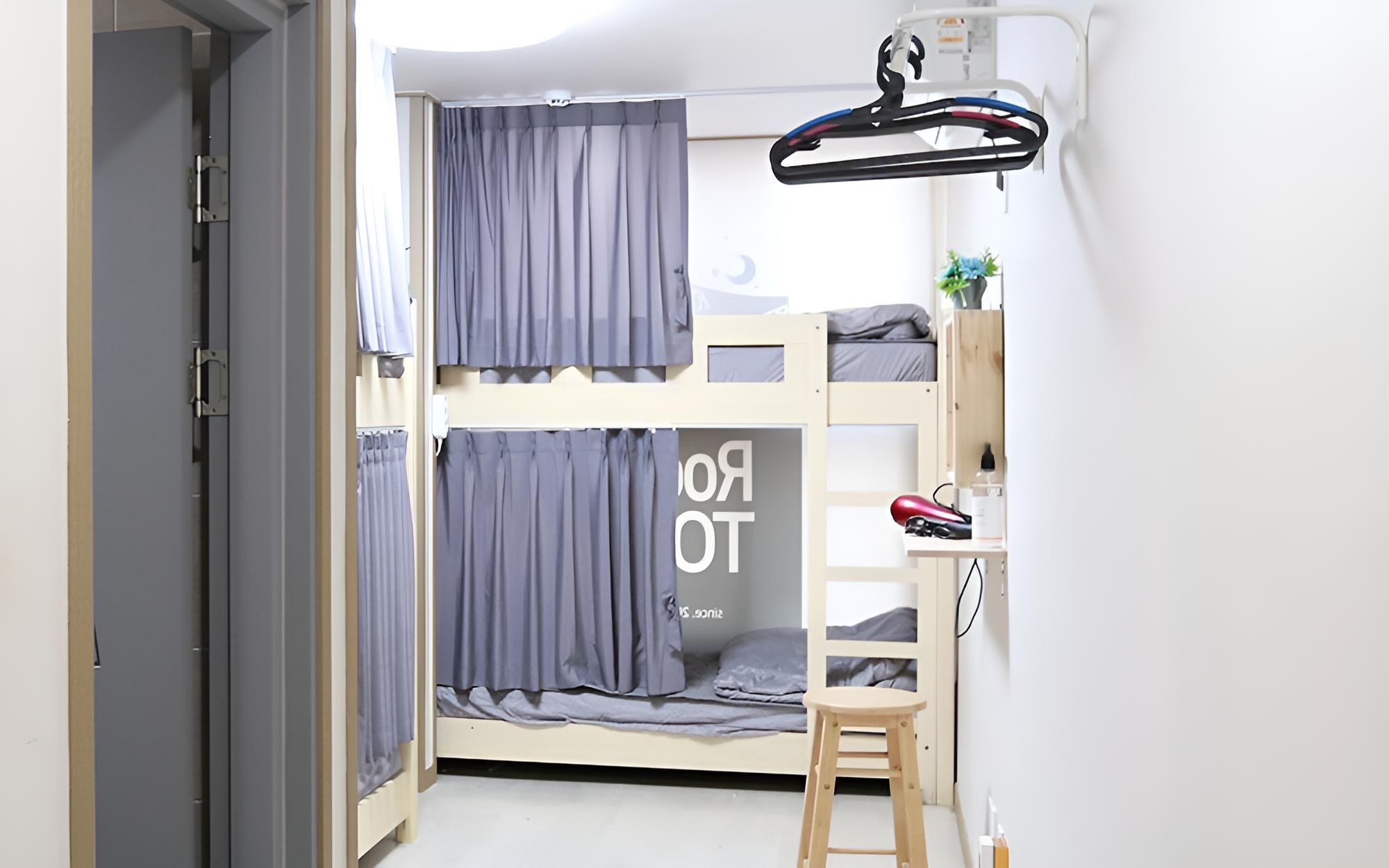 Room (4 Male Dormitory) photo 1