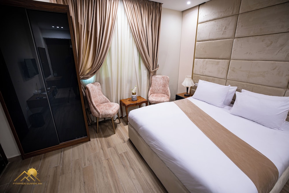 Deluxe Double or Twin Room - Photo 19