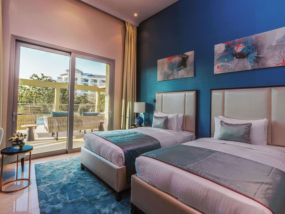 Suite, 4 Bedrooms