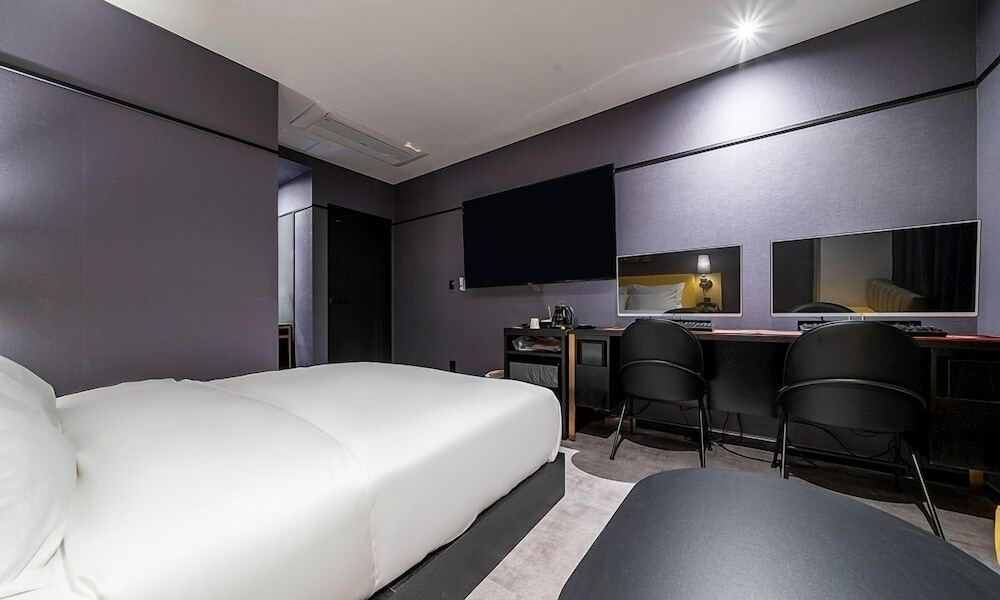 Superior Double Room - Photo 1