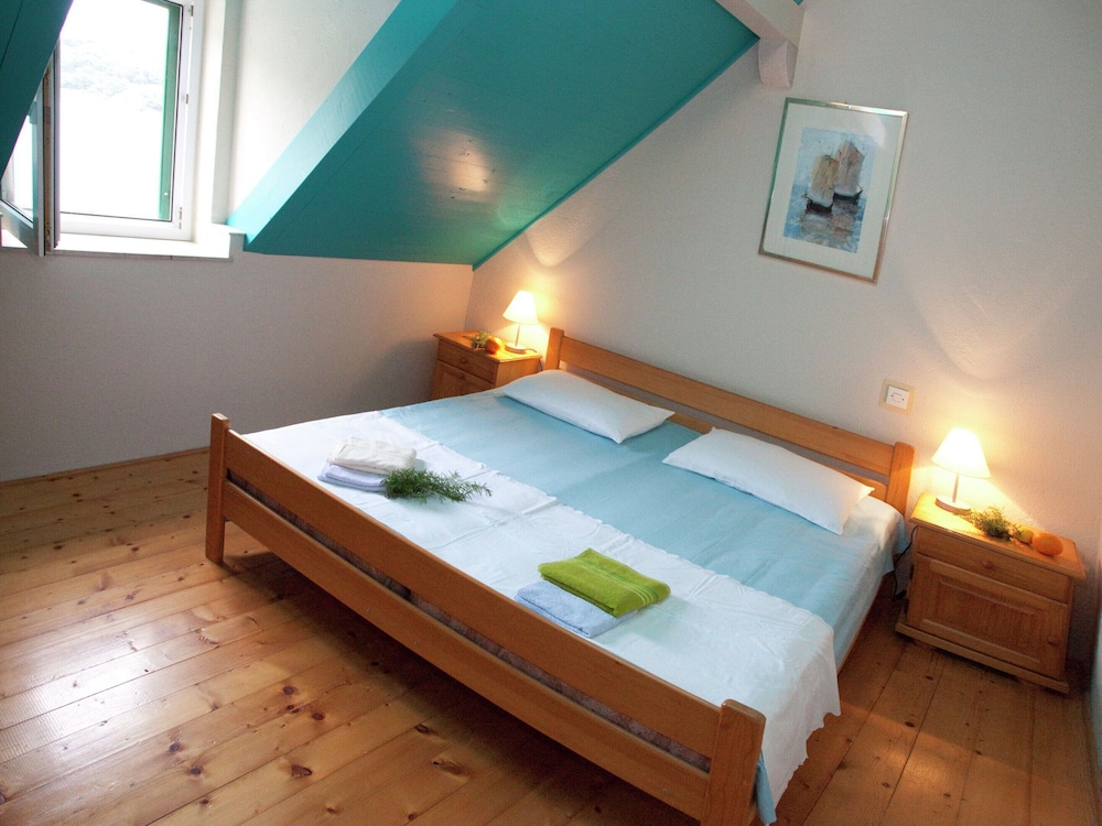 House photo 2