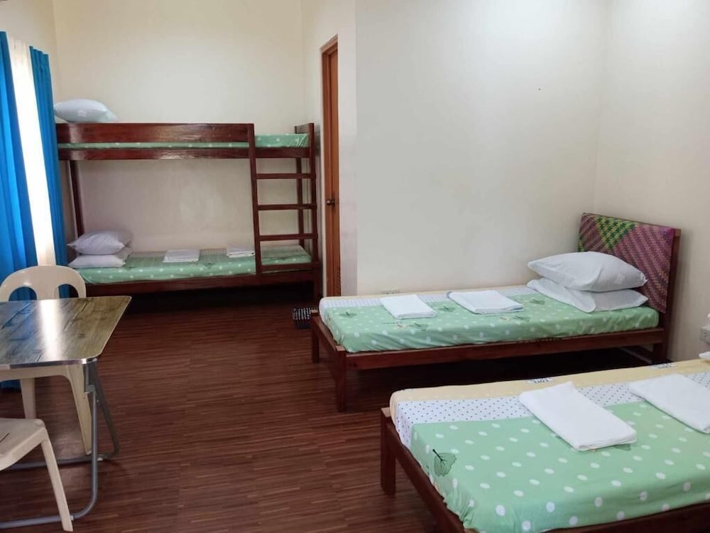 Deluxe Shared Dormitory, 1 Bedroom, Non Smoking, Garden View photo 2