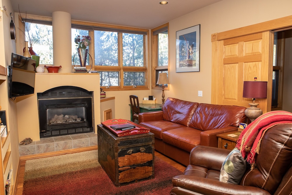 Condo, 1 Bedroom
