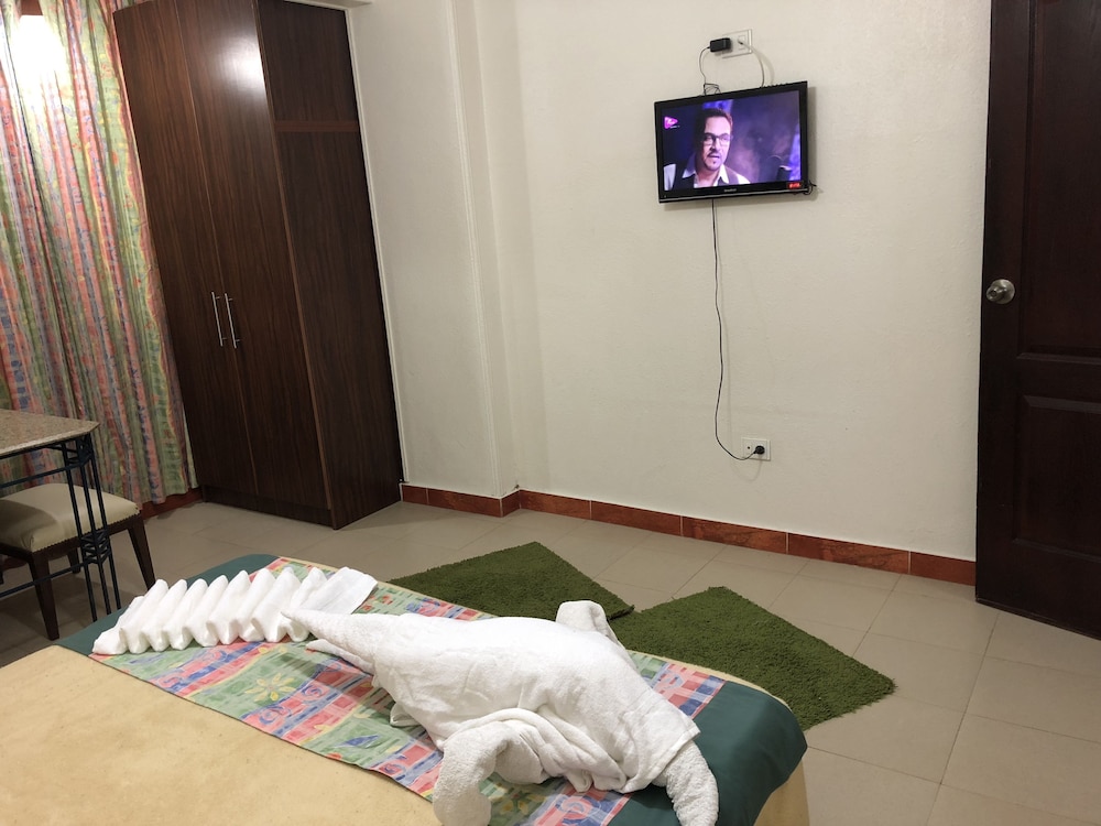Deluxe Suite, 2 Bedrooms photo 2