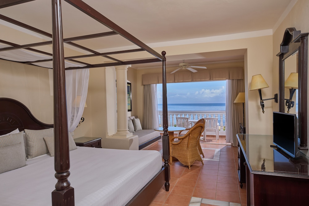 Junior Suite, Sea View (Superior) photo 2