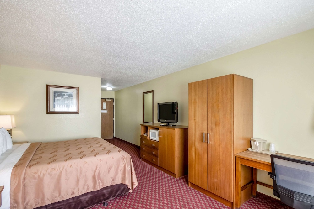 Room, 1 King Bed, Accessible, Non Smoking photo 2