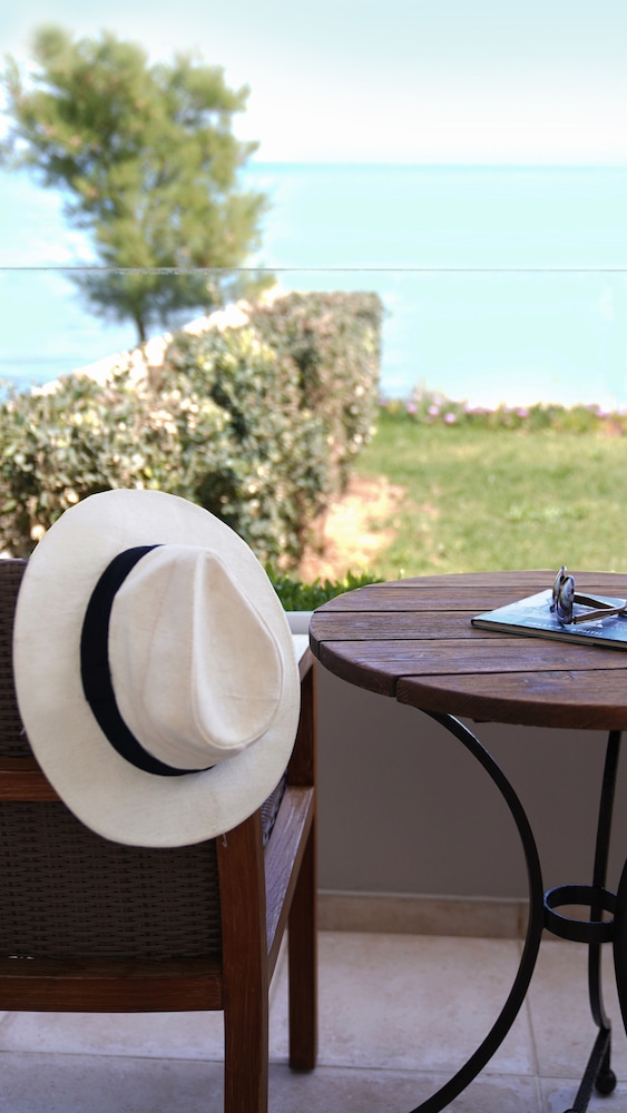 Studio, Beachfront photo 1