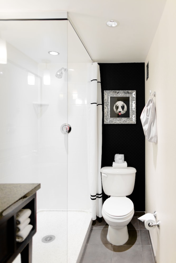Suite, 1 King Bed
