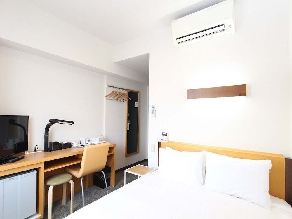 Economy Double Room, Smoking