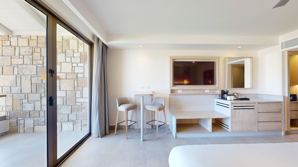 Luxury Ocean View Room King