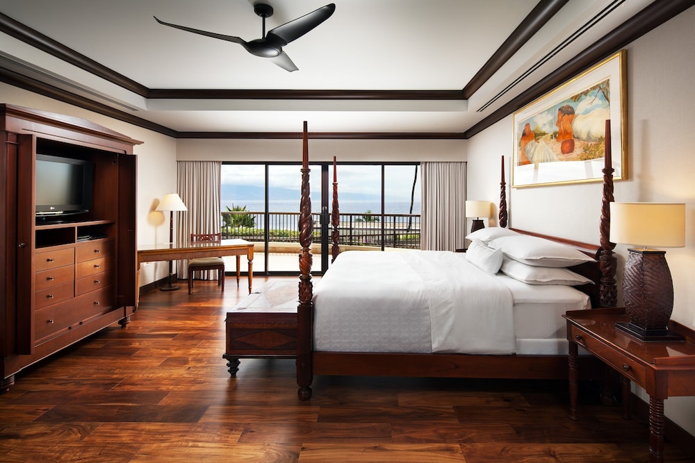 Ali'i Presidential 1 Bedroom Suite, Black Rock View, Oceanfront King