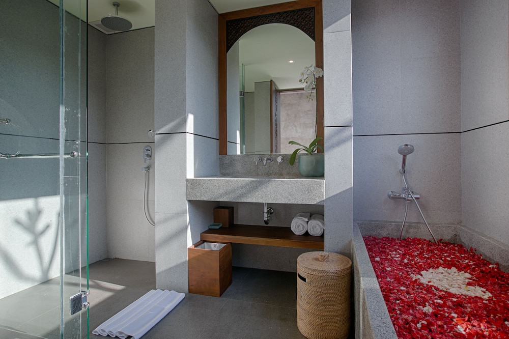 Three Bedroom Private Pool Villa thumbnail 5