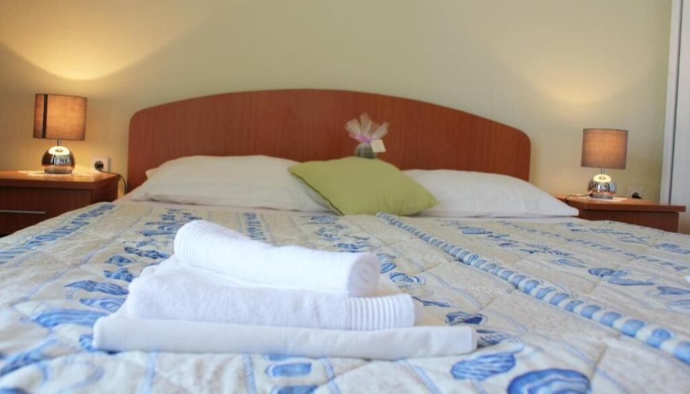 Double Room, Balcony, Sea View photo 1
