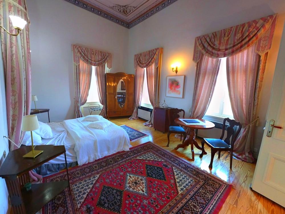 Mansion Junior Suite with Partial Sea View photo 2