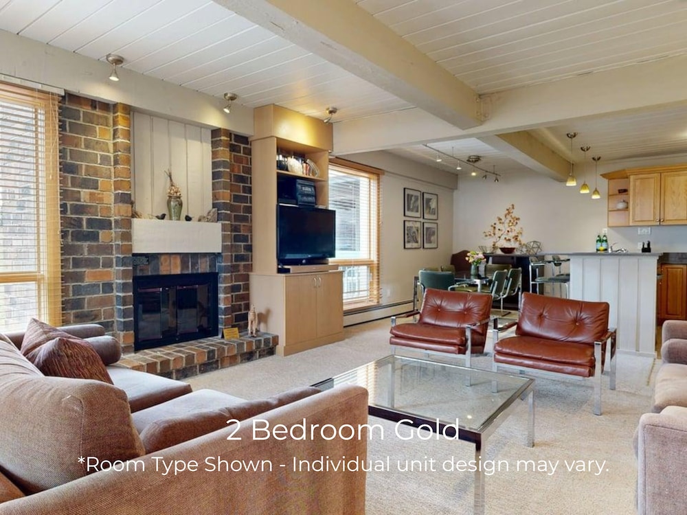 2 Bedroom Gold photo 1