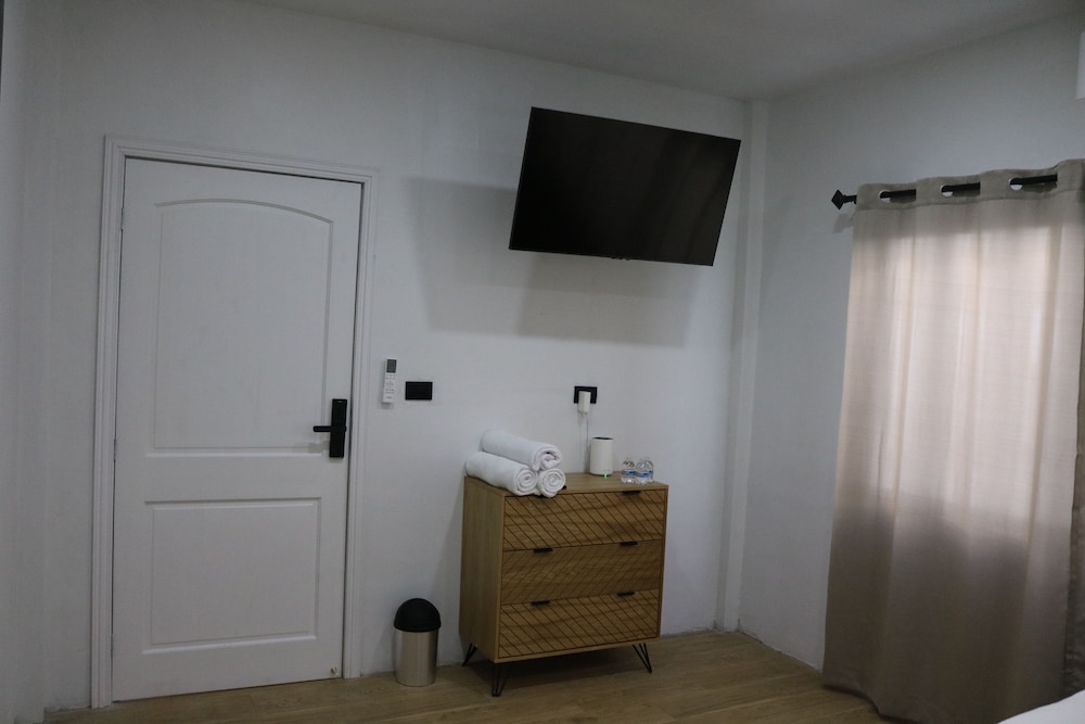 Double Room, Shared Bathroom photo 2