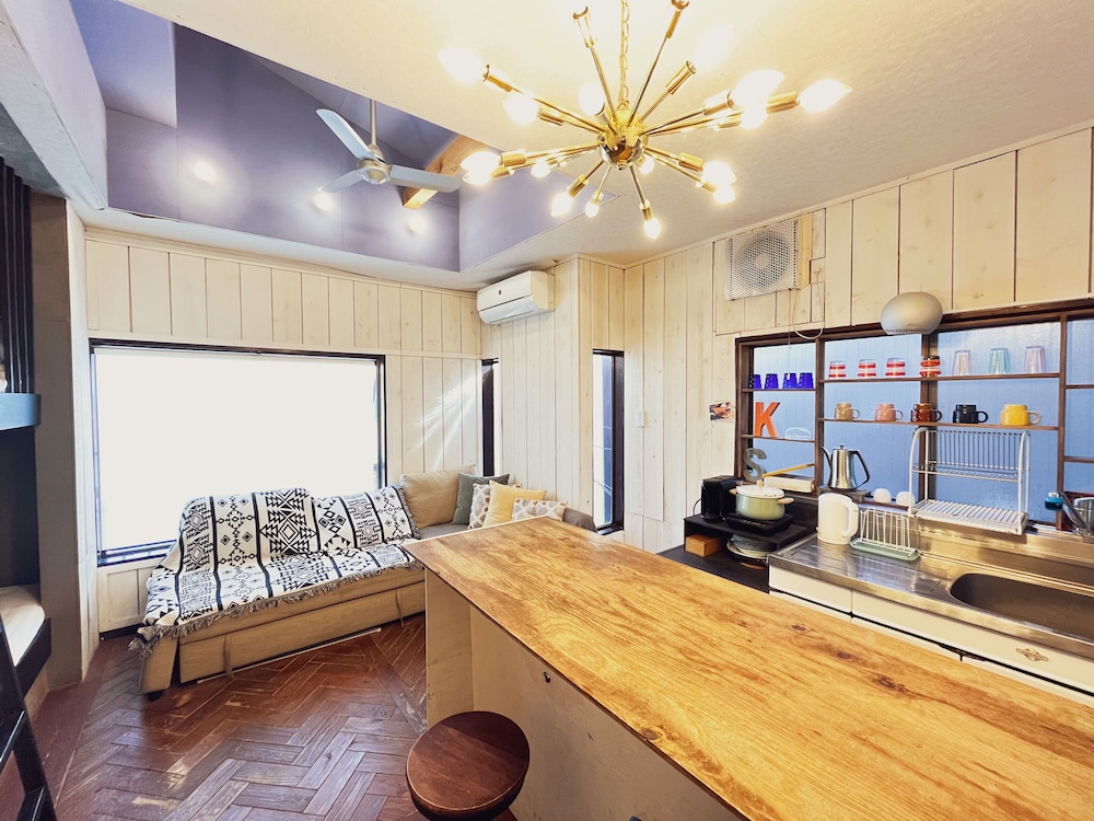 Family Room photo 1