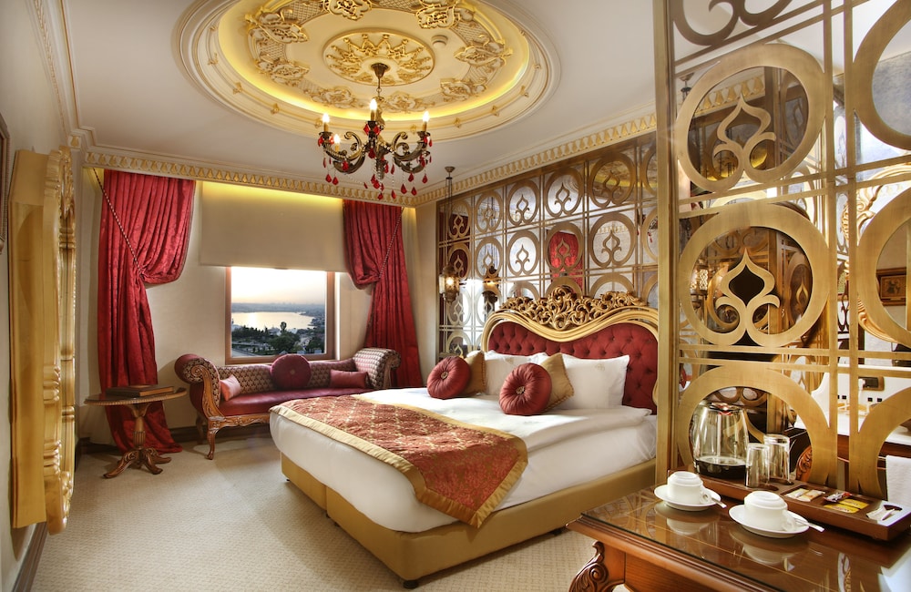 Deluxe Room Golden Horn View photo 1