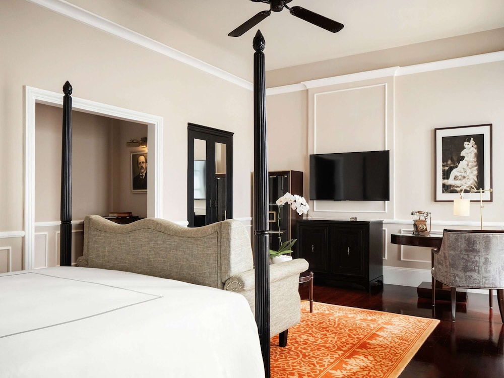 Personality Junior Suite King Bed - Photo 3