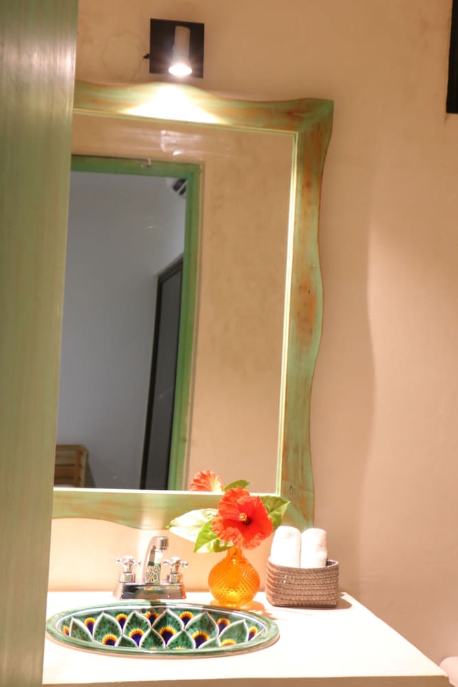 Basic Quadruple Room, Private Bathroom - Photo 19