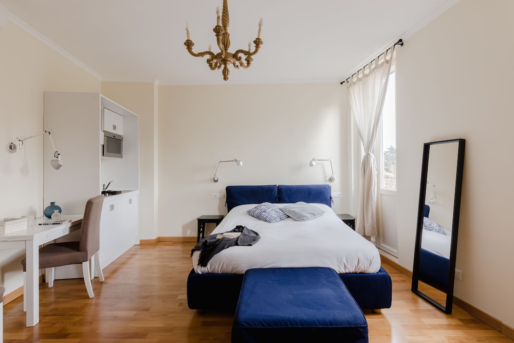Apartment (Attic) photo 3